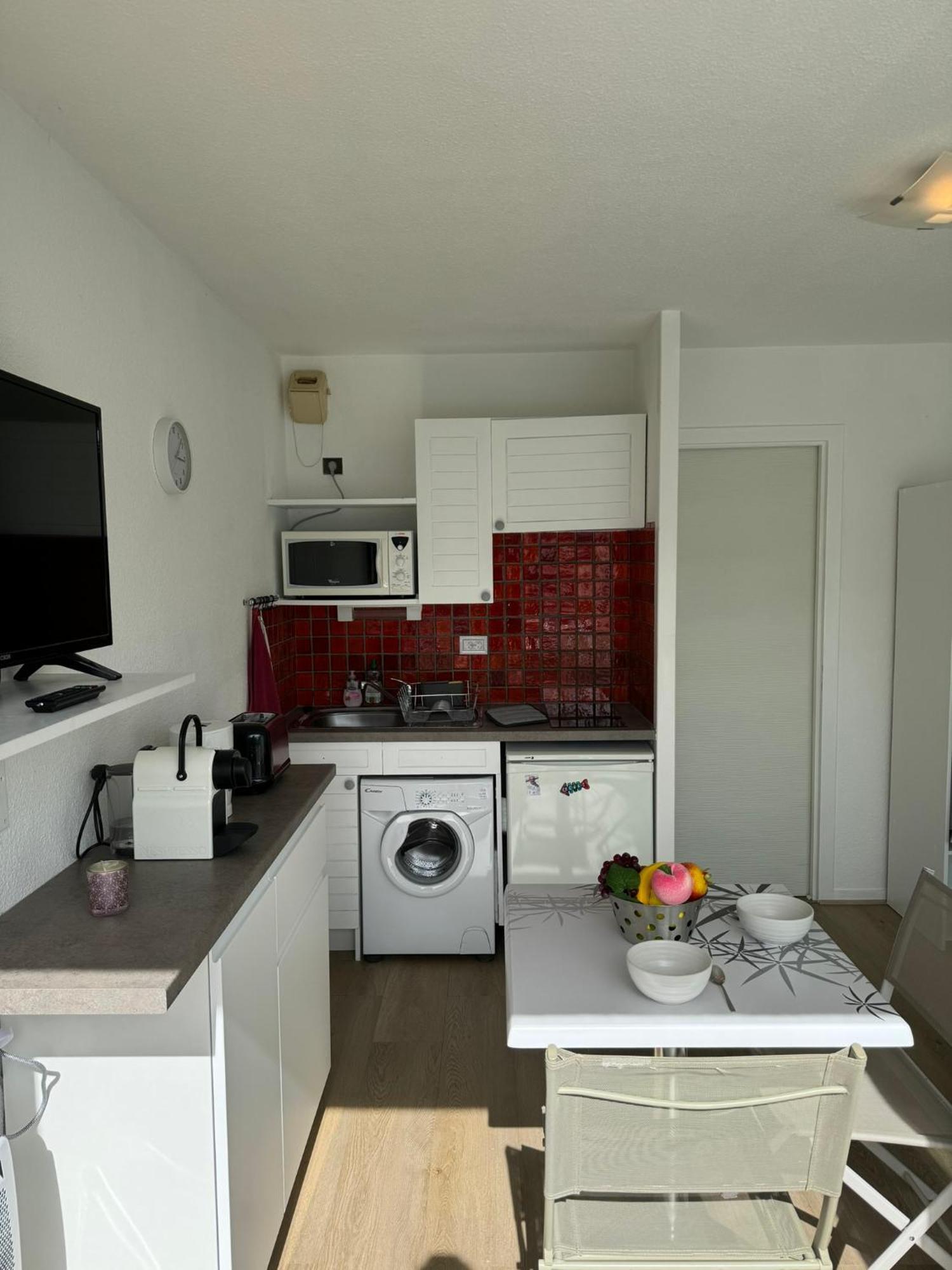 Confortable Studio, Wifi, Parking, Proche Plage カルナック エクステリア 写真